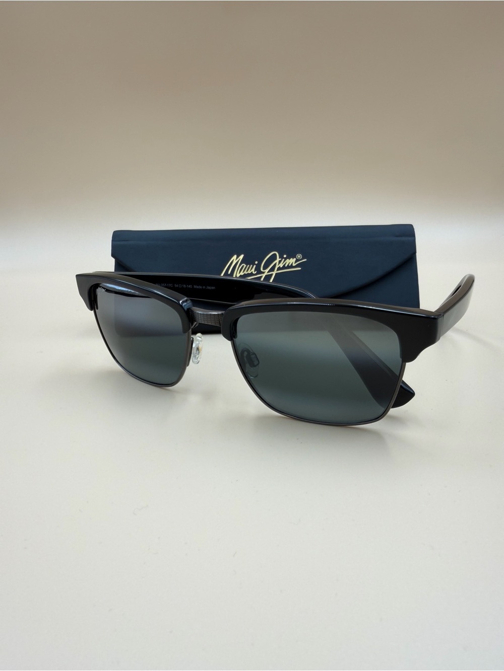 Maui Jim Kawika Sunglasses in Black